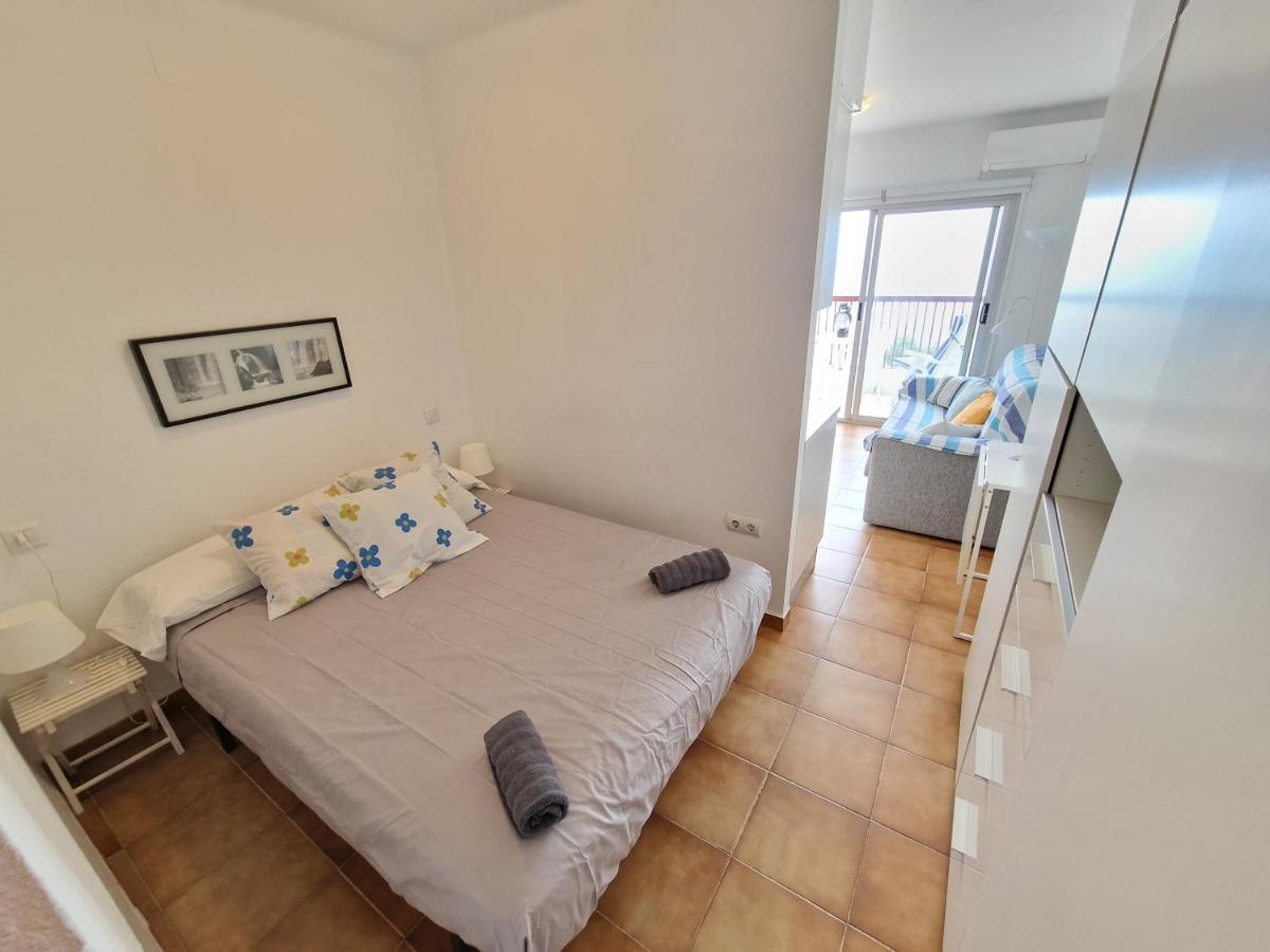 Apartamento Albatros Beach-5 Apartment Empuriabrava Exterior photo